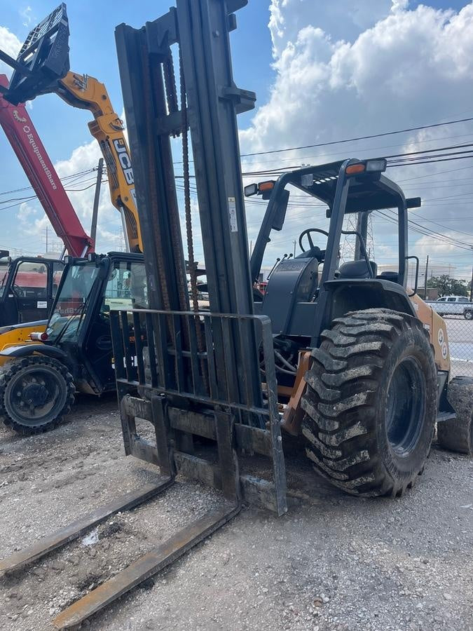 2018 CASE 588H