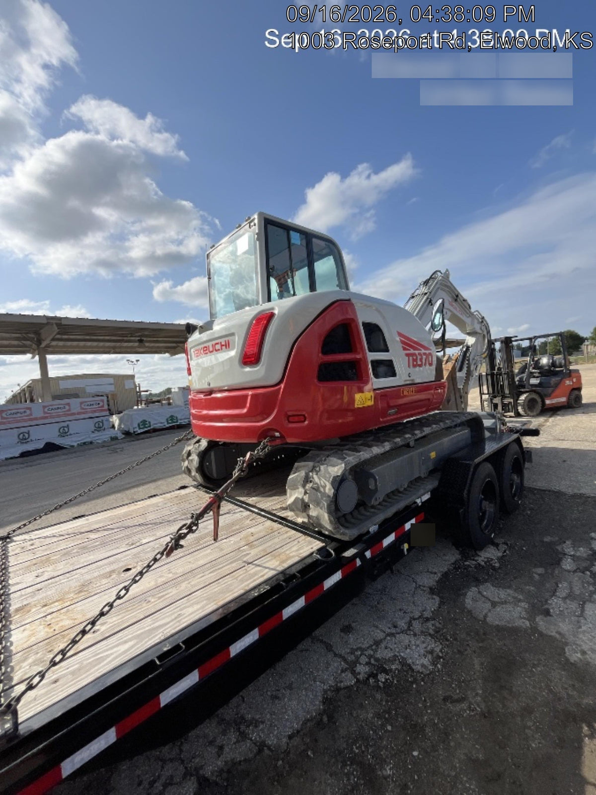 2024 TAKEUCHI TB370CR