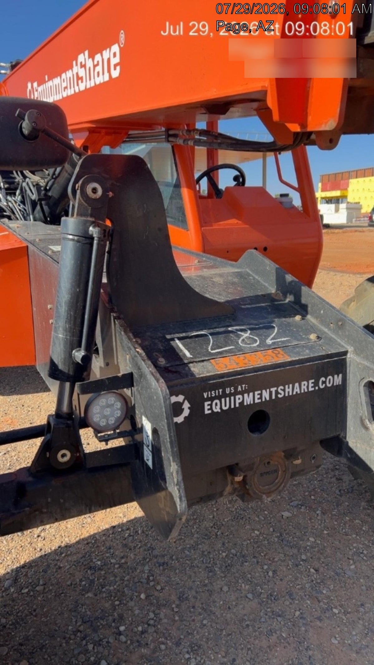 2025 SKYTRAK 8042