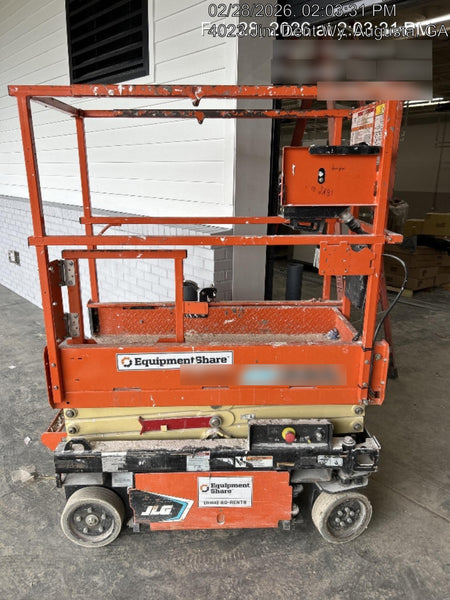 2022 JLG ES1330L