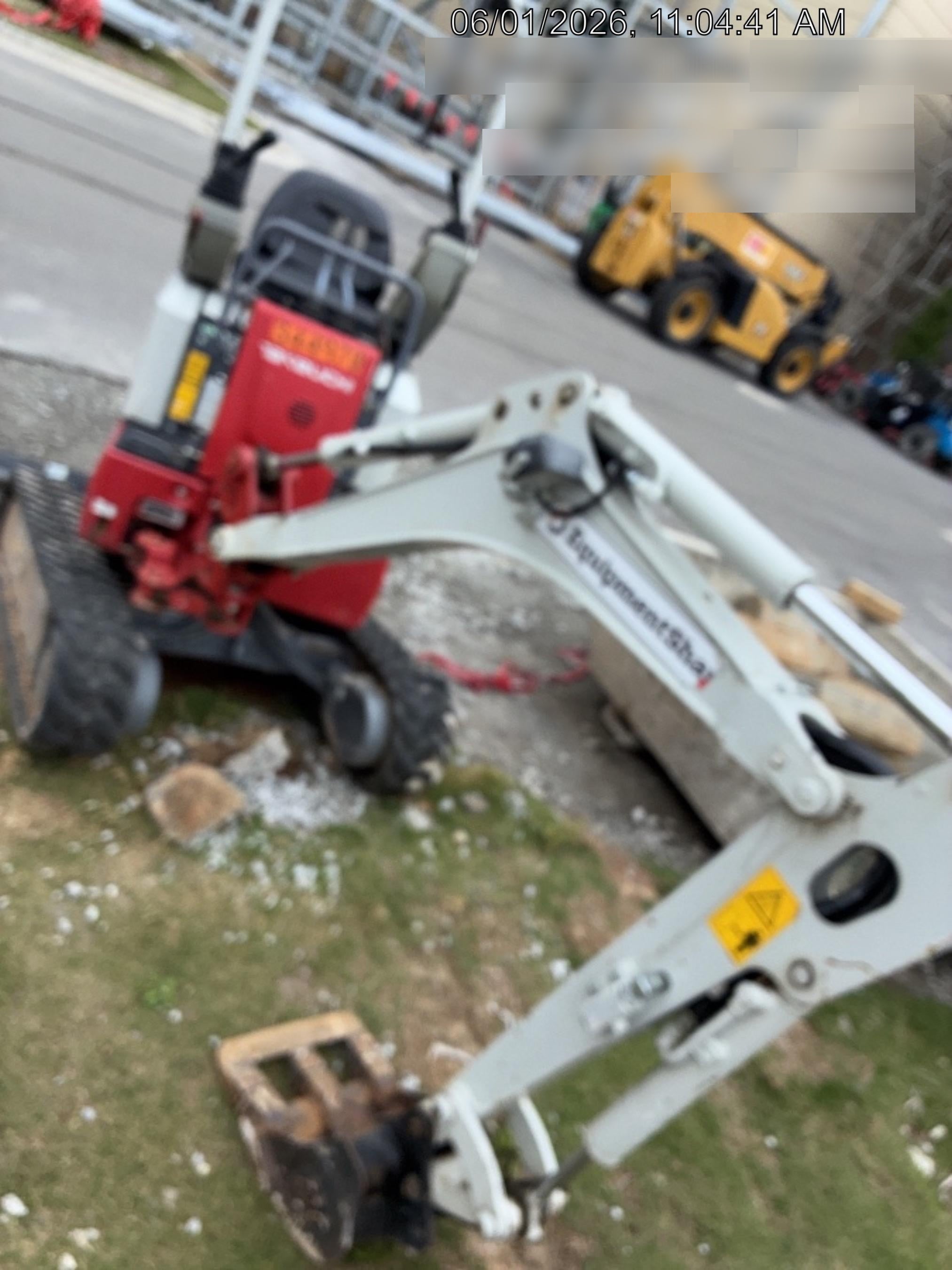 2023 TAKEUCHI TB210R