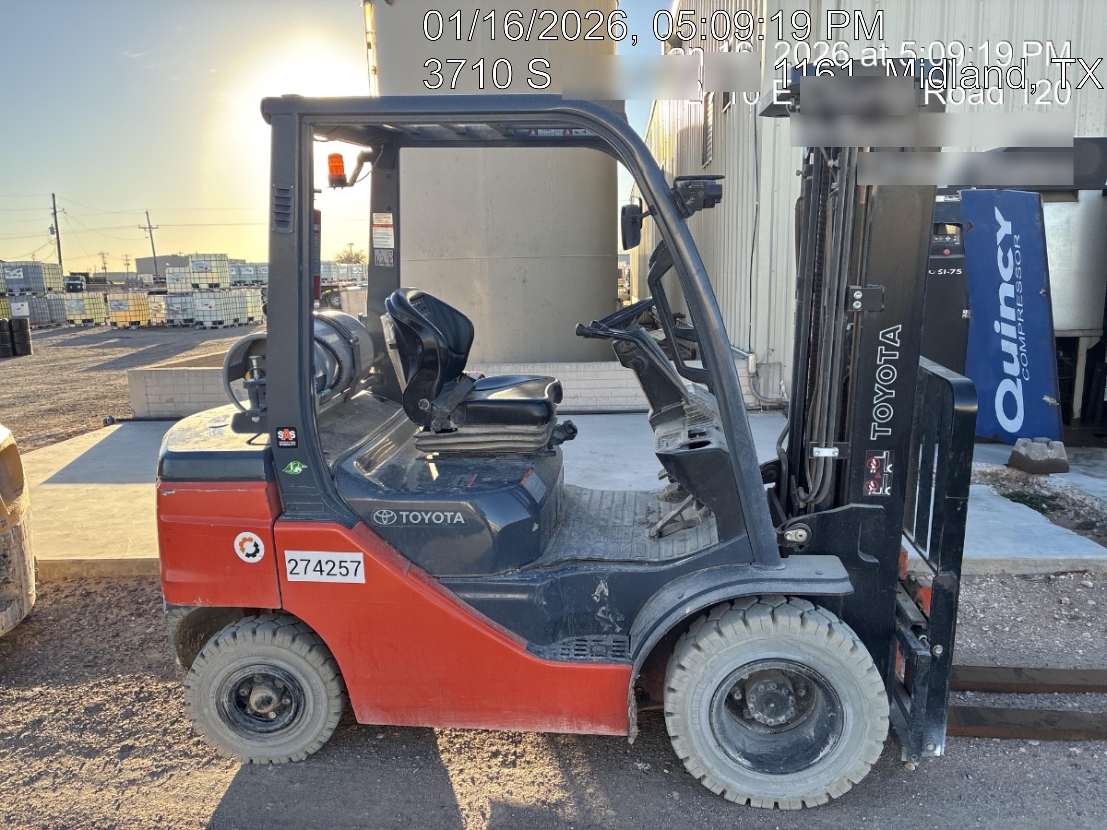 2022 TOYOTA 50-8FGU25