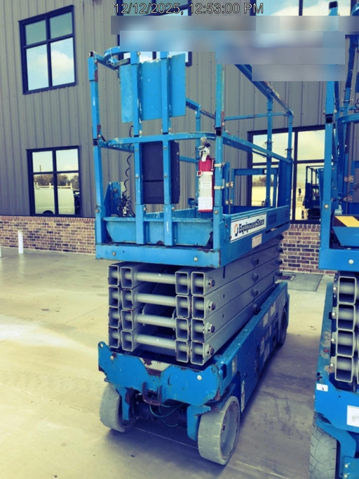 2017 Genie GS-3232 Standard