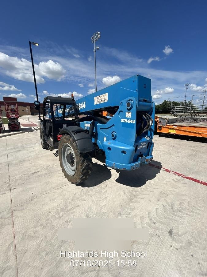 2019 Genie GTH-844 GTH-844 w/Open ROPS, FF Tires, beacon/work lights, 60" carriage/forks