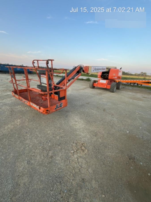2020 JLG 660SJ