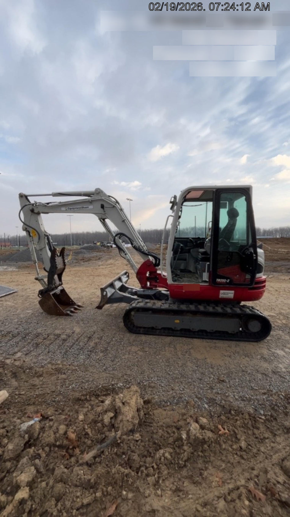 2022 TAKEUCHI TB250-2CR