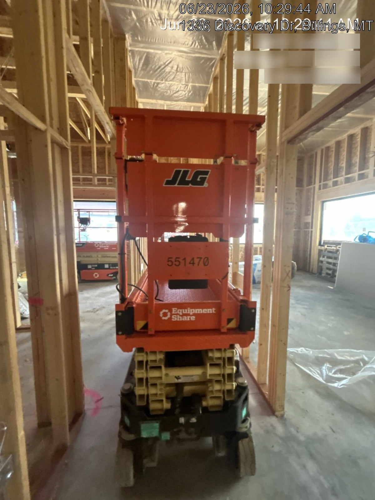 2025 JLG ES1932