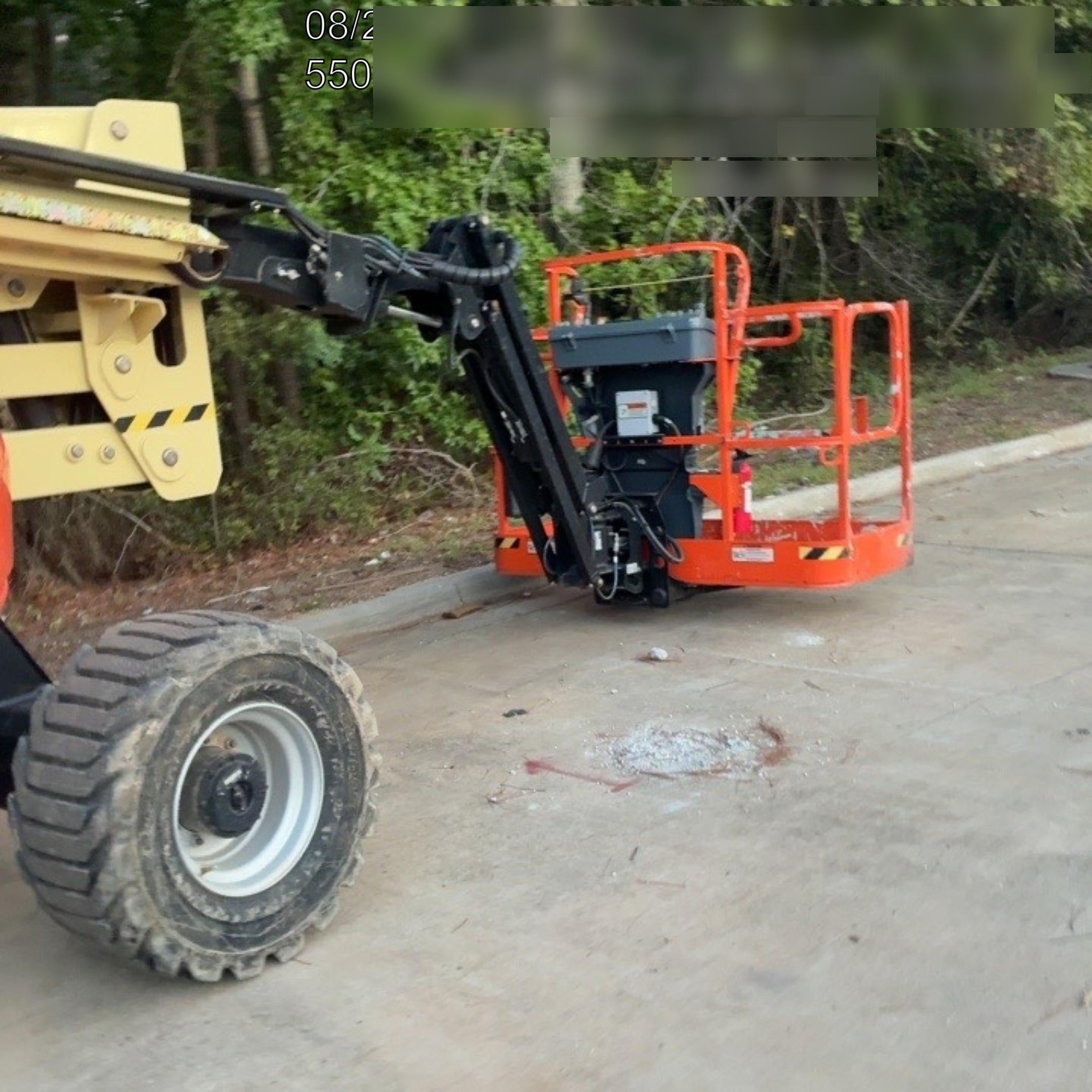 2024 JLG 450AJ