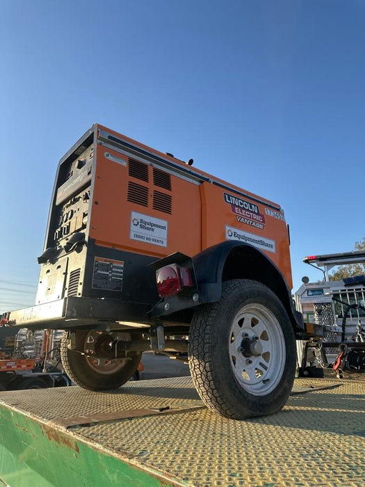 2022 Lincoln Electric LE400 Kubota V1505, Trlr, Cable Rack, Light Kit, ES Decals, T3