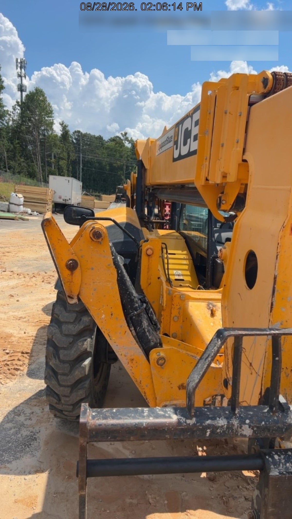 2020 JCB 510-56
