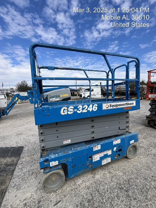 2020 Genie GS-3246 Standard, Folding full height swing gate