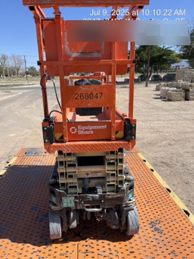 2022 JLG ES1932