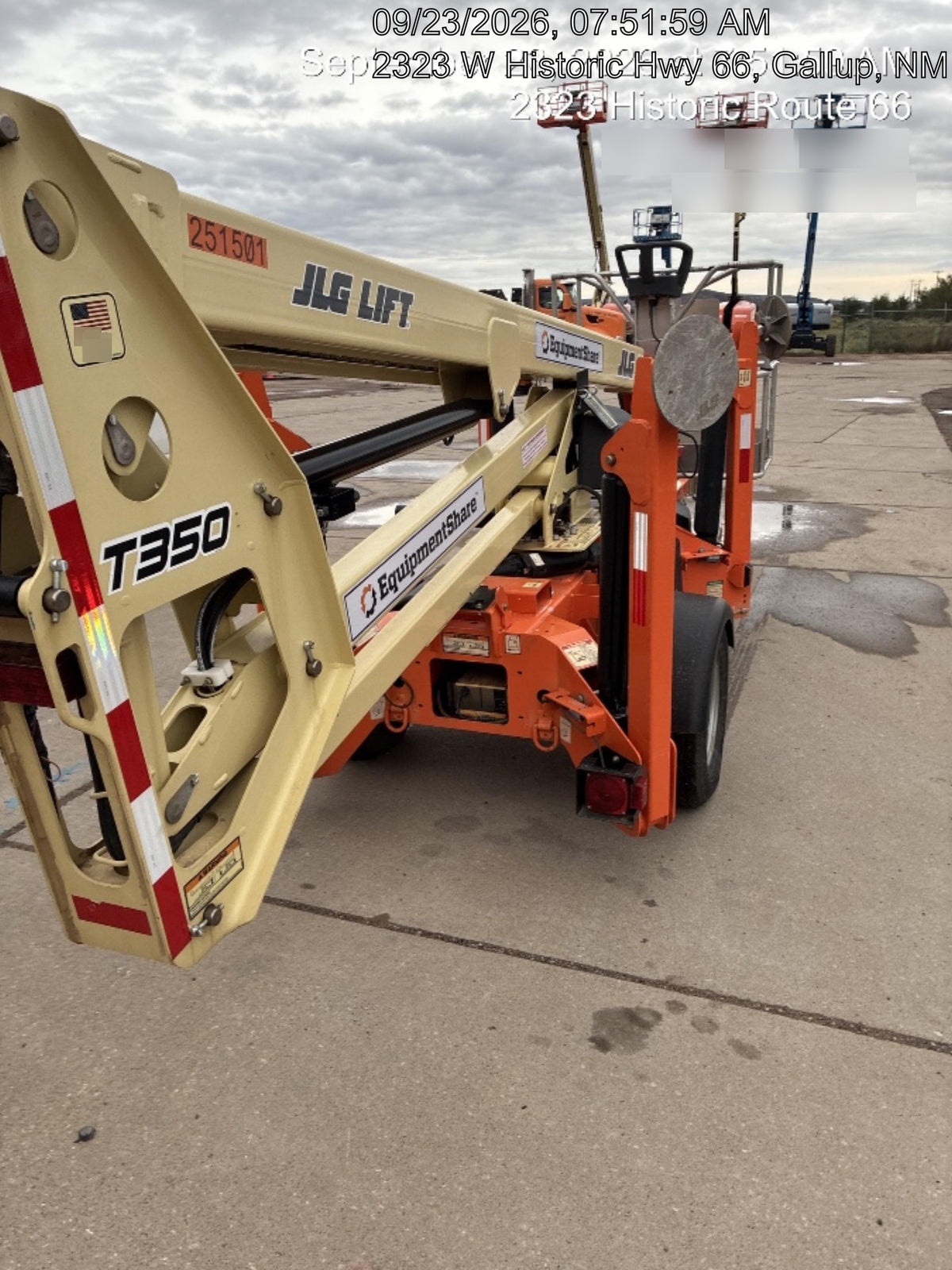 2022 JLG T350