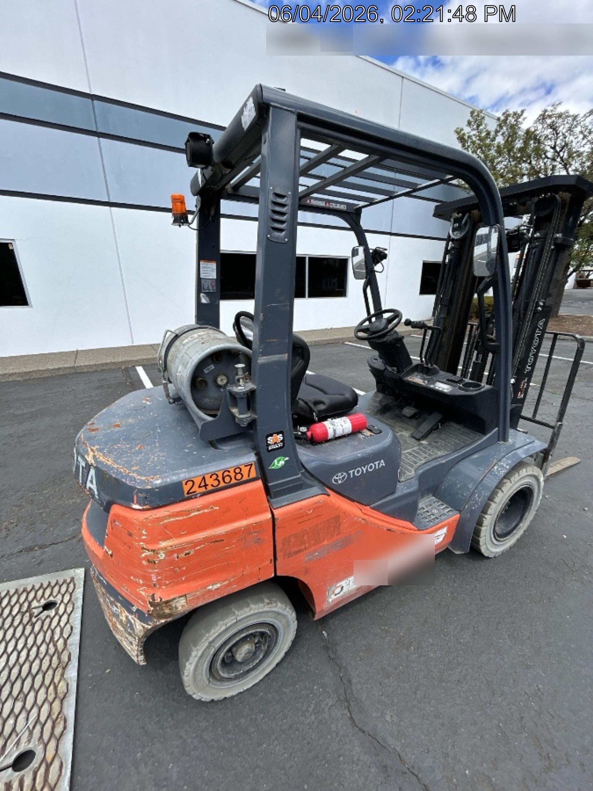 2022 TOYOTA 50-8FGU25