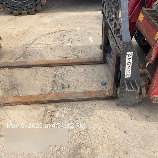 2022 PALADIN 48" Pallet Forks - Paladin