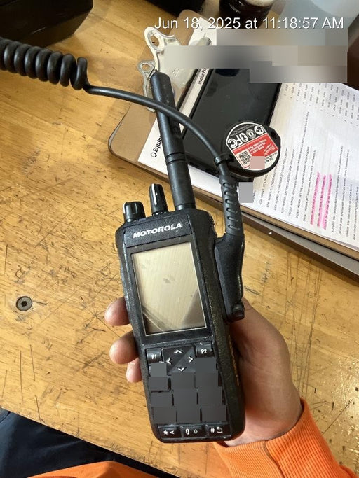 2023 MOTOROLA R7 DISPLAY