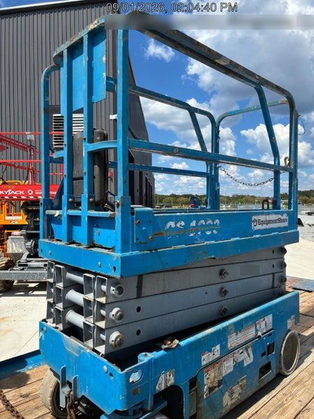 2019 Genie GS-1930 Fixed rails with chain Entry