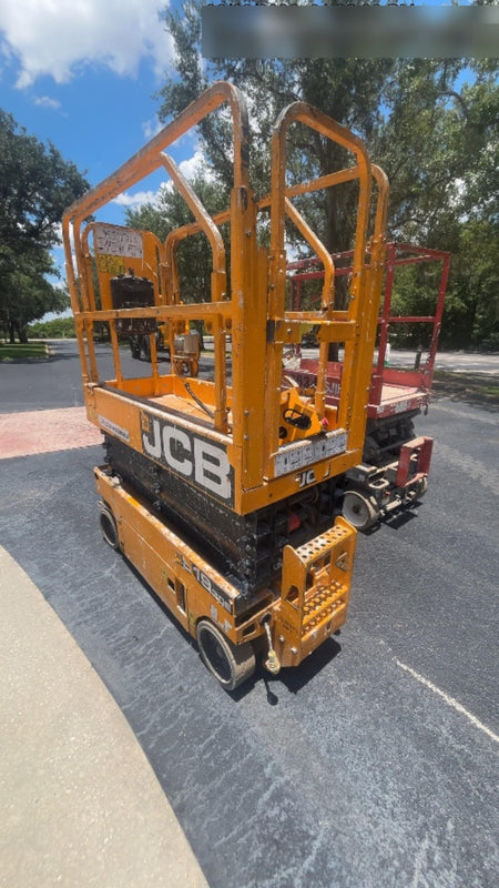 2023 JCB S1930E