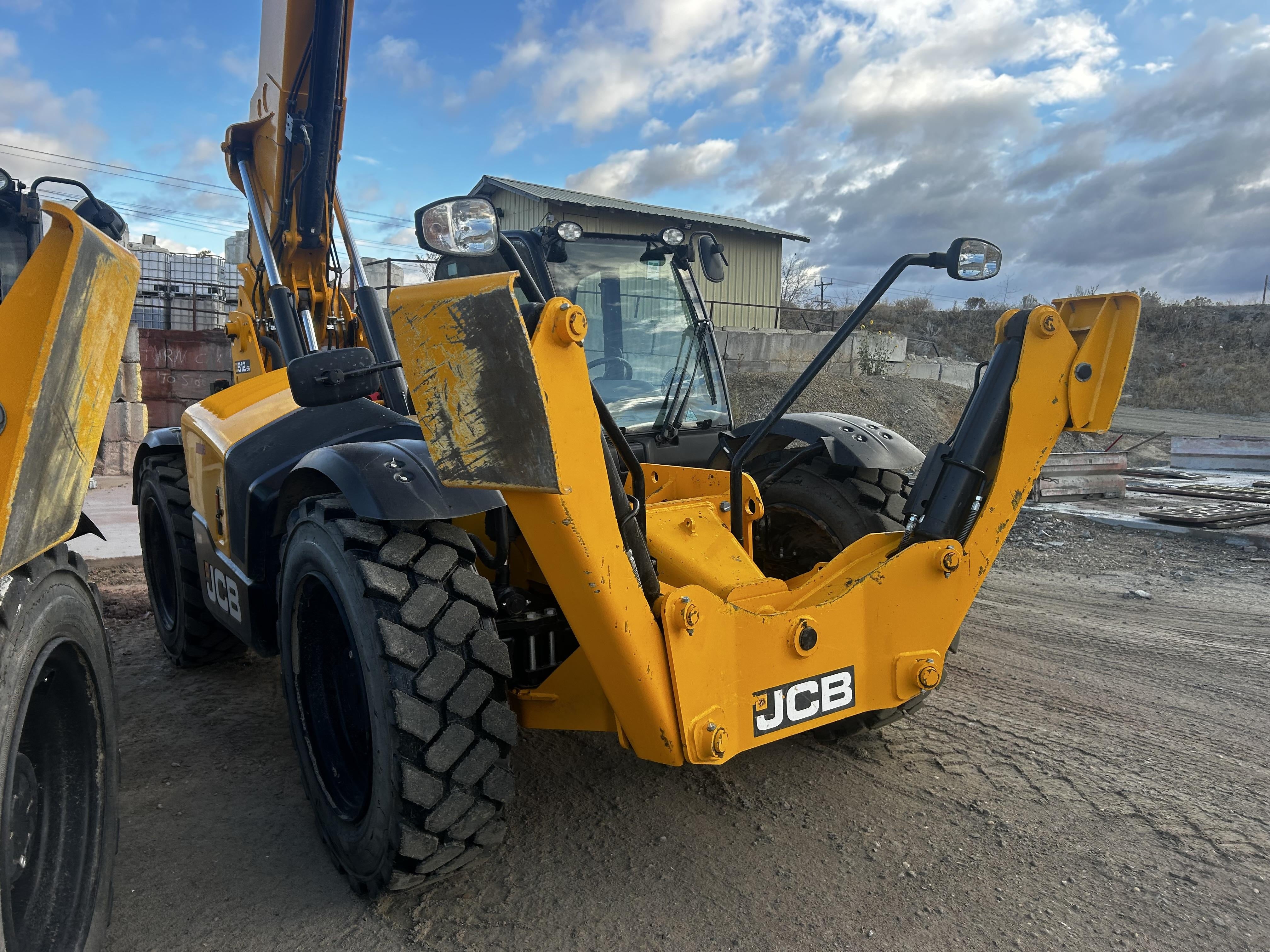 2024 JCB 512-56