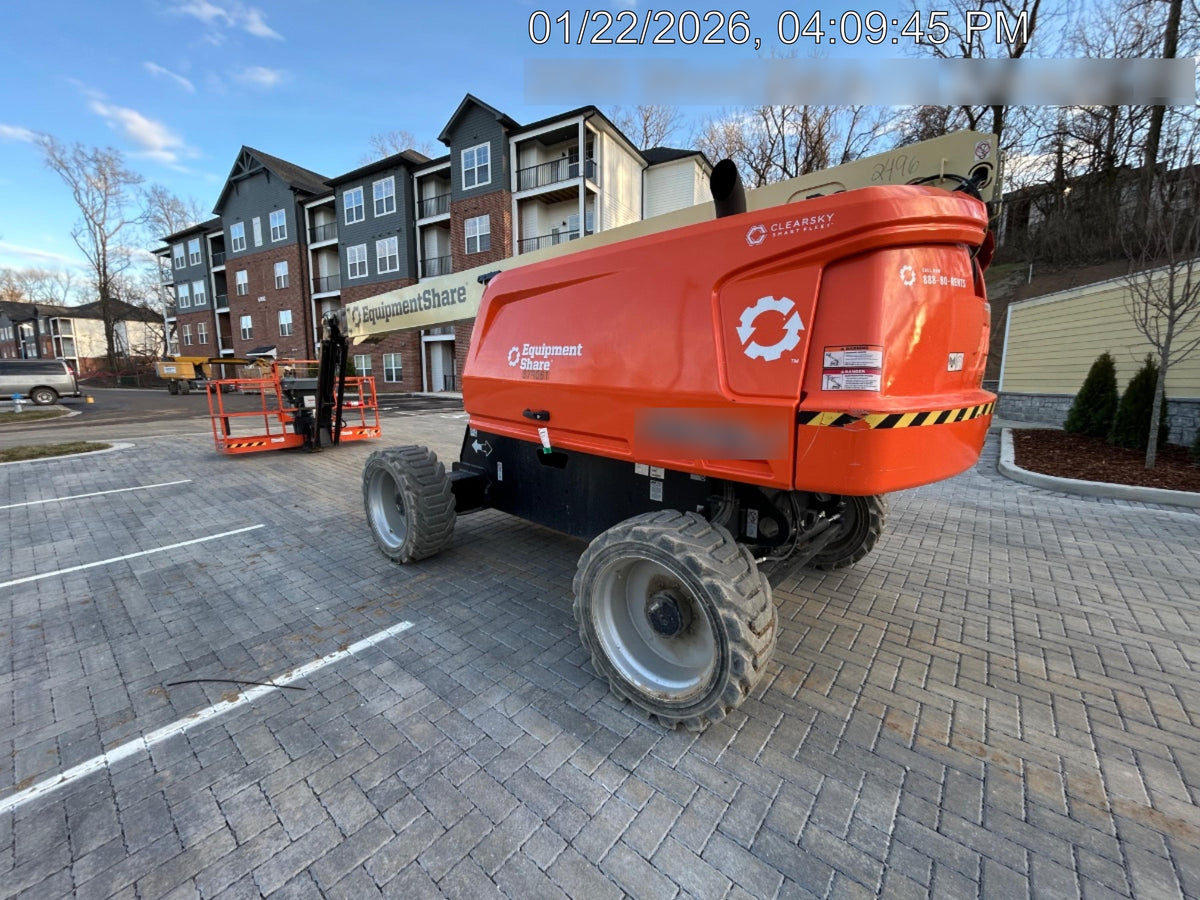 2023 JLG 660SJ