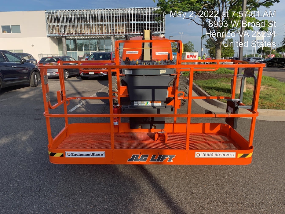 2021 JLG 400S