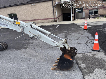 2022 TAKEUCHI TB235-2CR