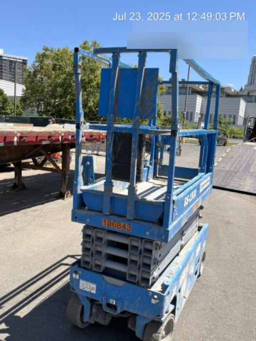 2020 Genie GS-1930 Solid Non Marking Tires, Beacon, Folding rails with half height swing gate, 800W Inverter