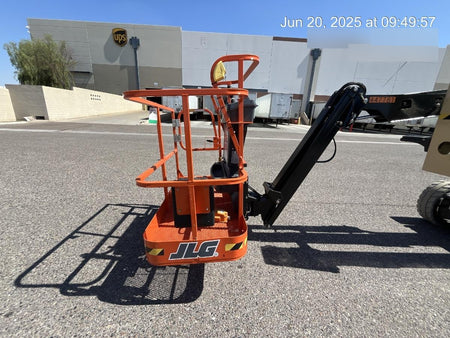 2024 JLG E450AJ