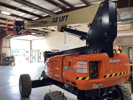 2023 JLG EC600SJ