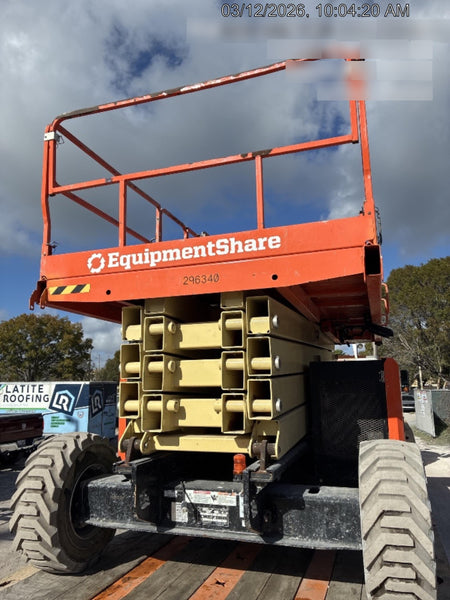 2023 JLG RT4394