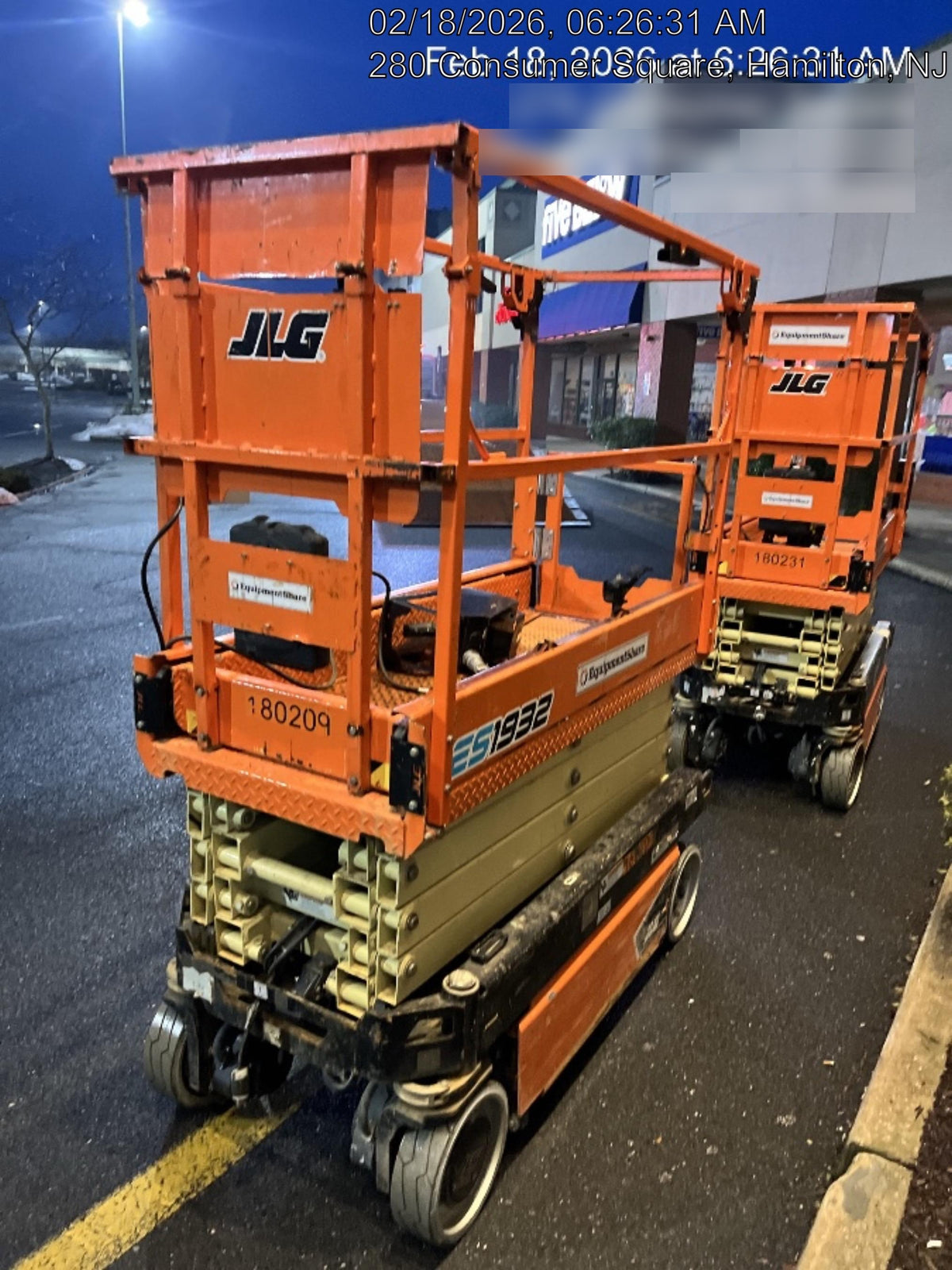 2021 JLG ES1932
