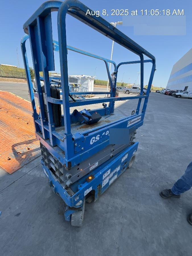 2019 Genie GS-1930 Fixed rails with chain Entry