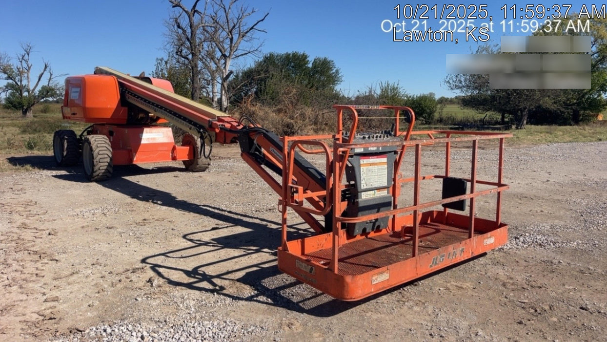 2019 JLG 660SJ