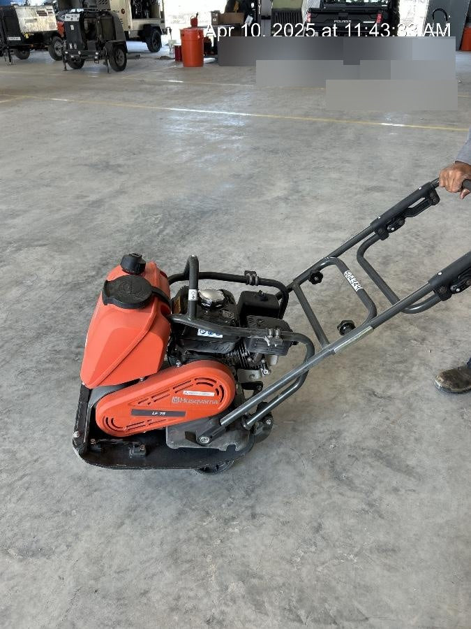 2025 HUSQVARNA LF75