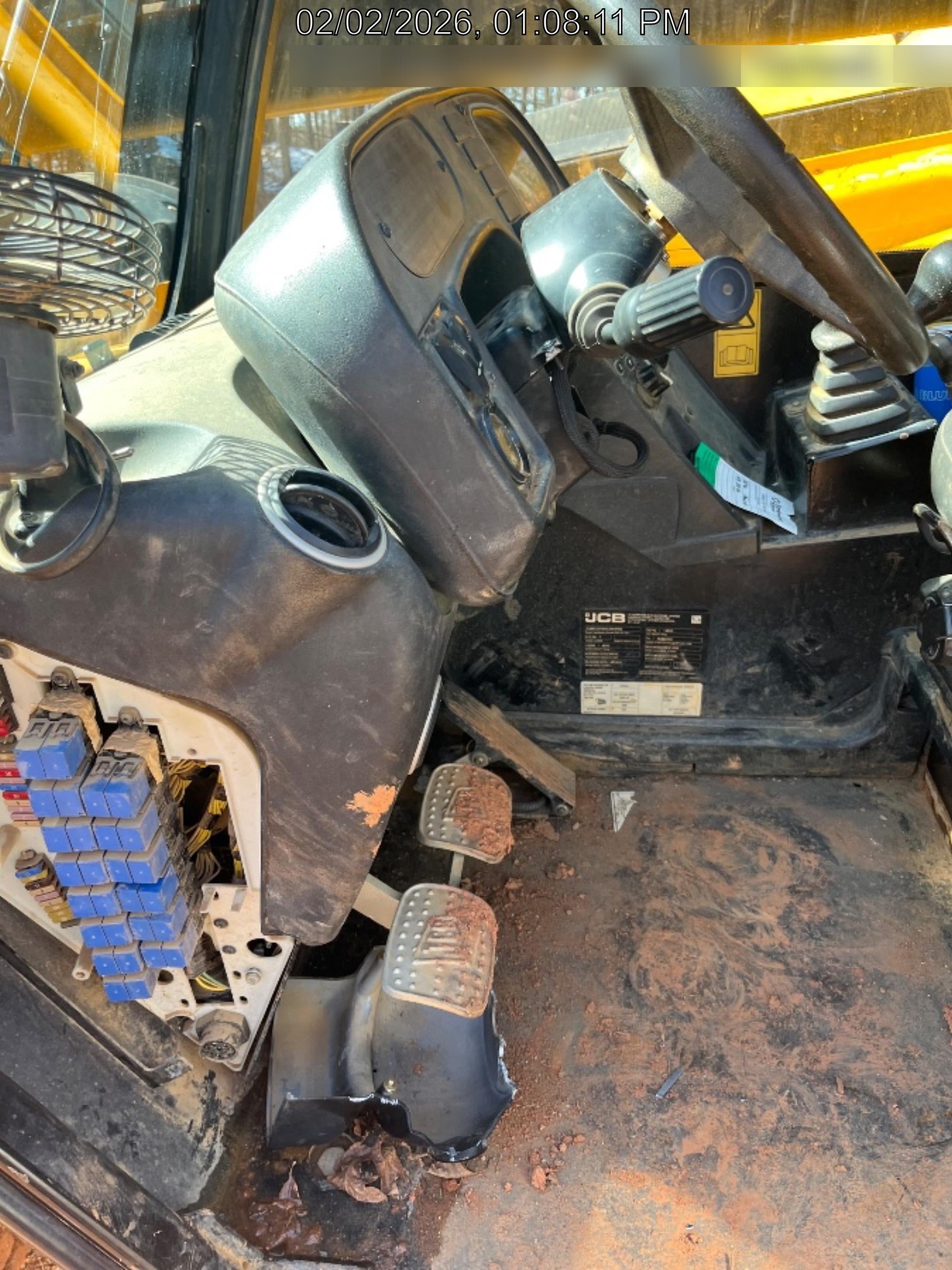 2021 JCB 510-56