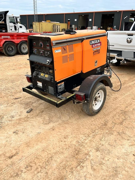 2021 Lincoln Electric Vantage 322 Vantage 322 Ready Pak 3 w/ Decals, ORANGE (includes trailer, cable rack, fender light kit) NO Telematics