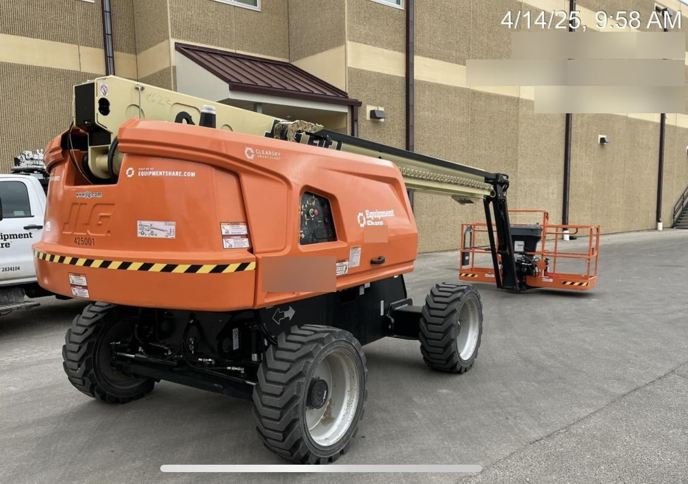 2024 JLG 660SJ