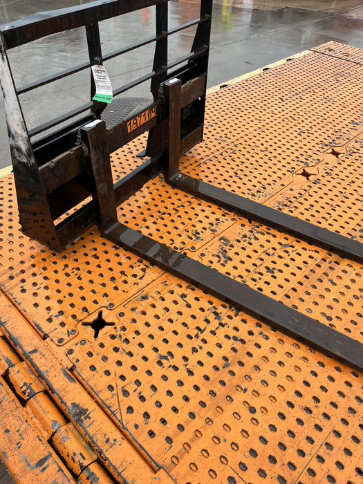 2021 ARROW MATERIAL HANDLING 60" Pallet Forks