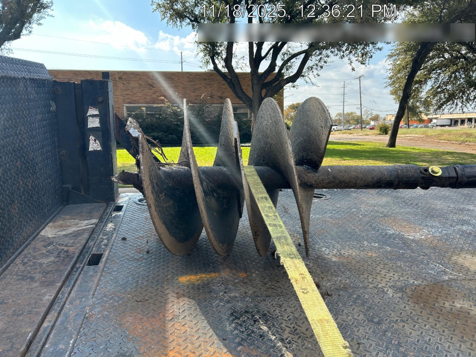 2023 AUGER TORQUE 3300-30