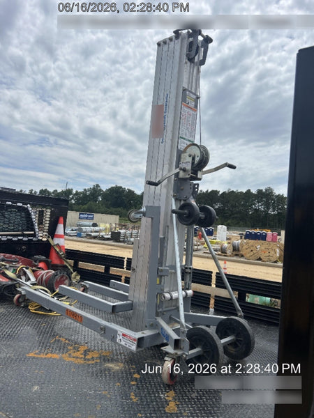 2020 GENIE SLC-24