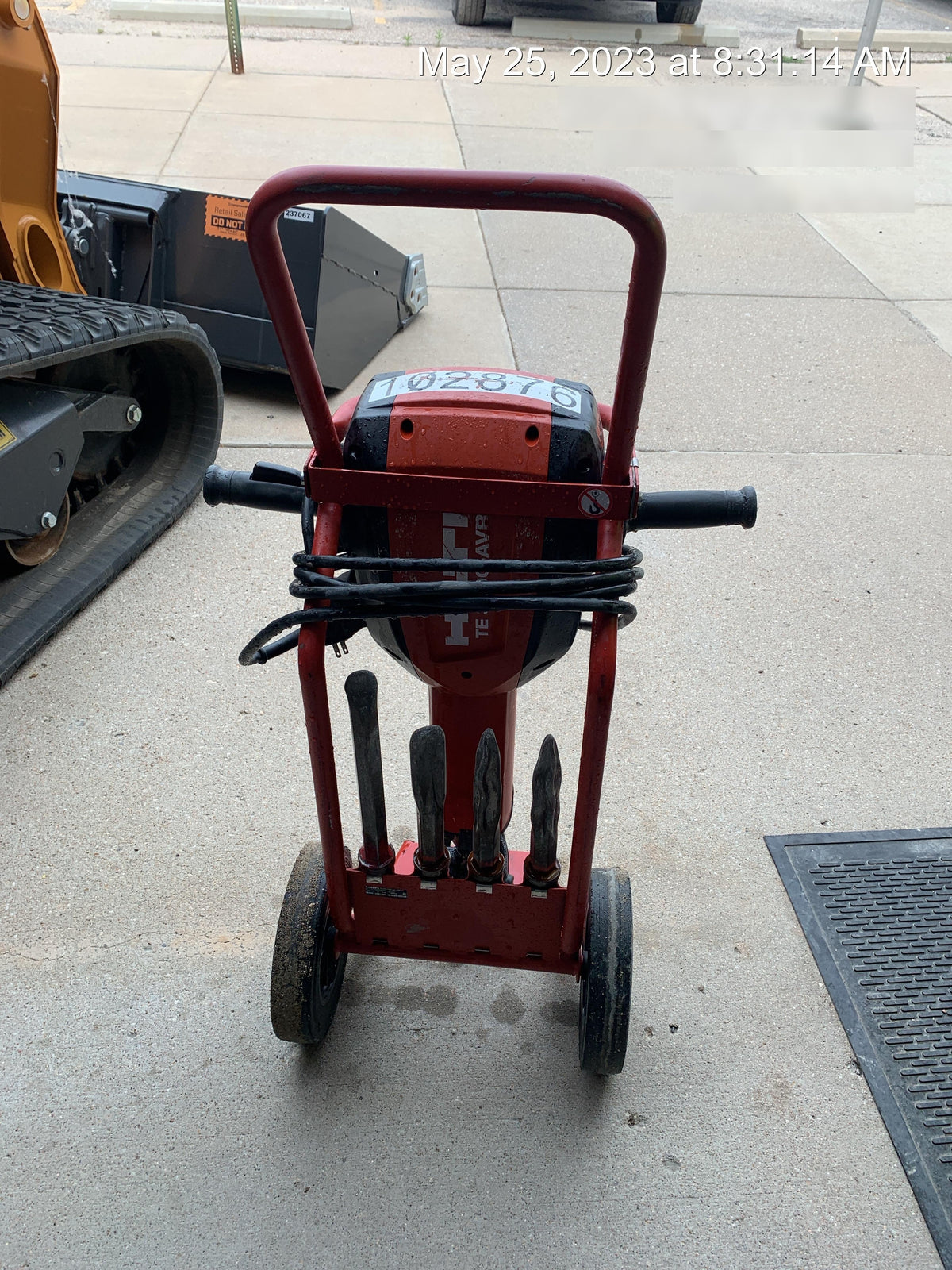 2020 HILTI TE 3000-AVR