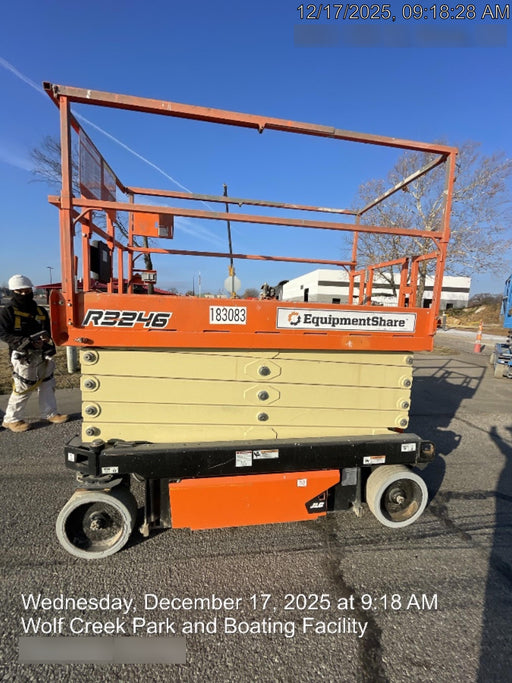 2021 JLG R3246