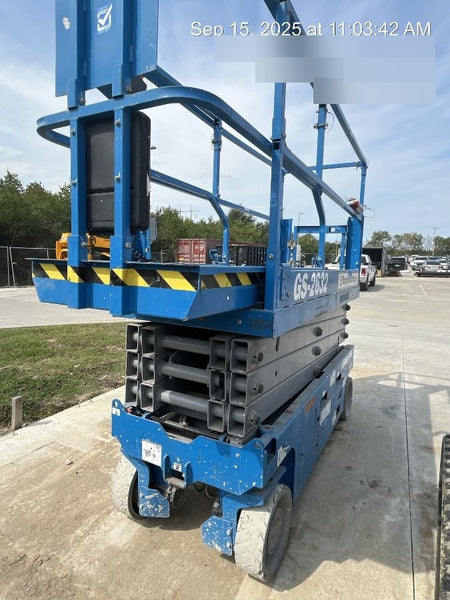 2023 GENIE GS-2632