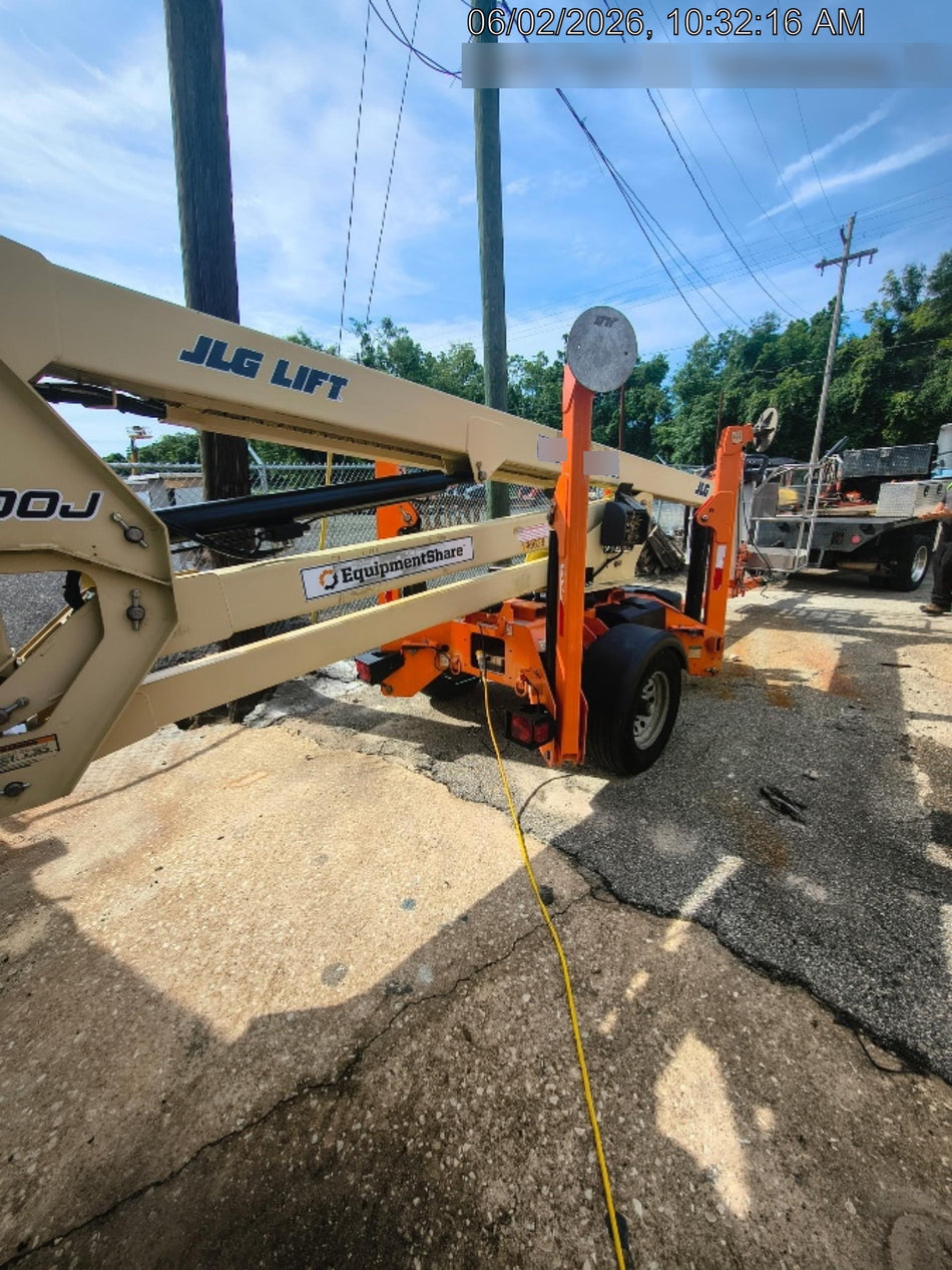 2021 JLG T500J