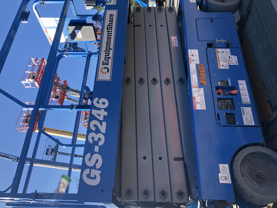 2020 Genie GS-3246 Standard, Folding full height swing gate