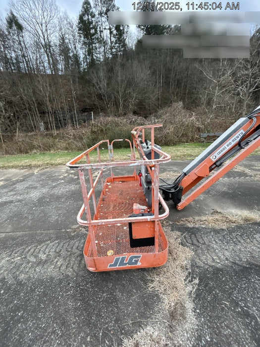 2019 JLG 600AJ