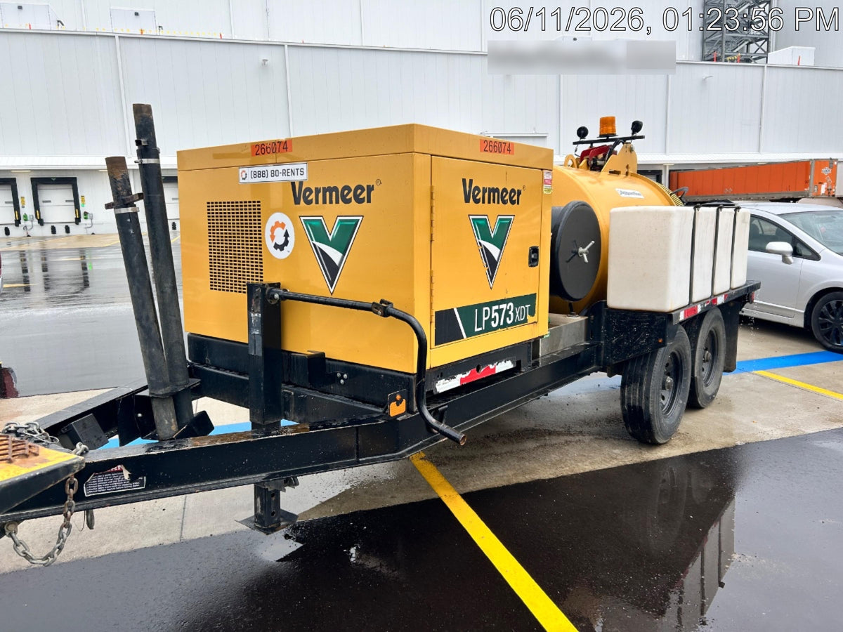 2022 Vac-Tron LP573XDT T4 Koehler Diesel Engine, 500 Gallon Debris Tank, x2 100 Gallon Water Tanks