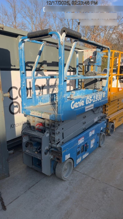 2018 Genie GS-1930 Genie GS-1930 w/Fixed Rail, Chain Entry