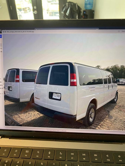 2023 CHEVROLET Express Van - Rental