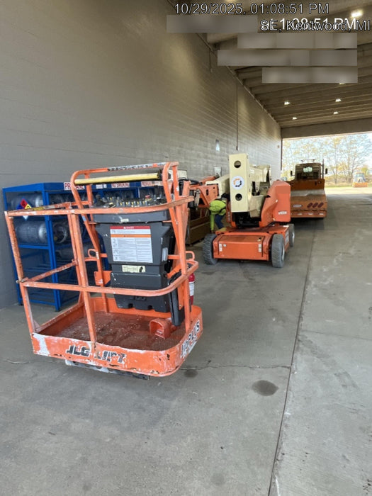 2019 JLG E400AJPN